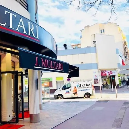 Spacious 5 Min To Sea Apartment Nice